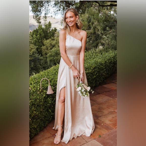 NWT Los Angeles Show Me Your Mumu Shannon One Shoulder Dress Champagne Sz XS - Picture 1 of 14